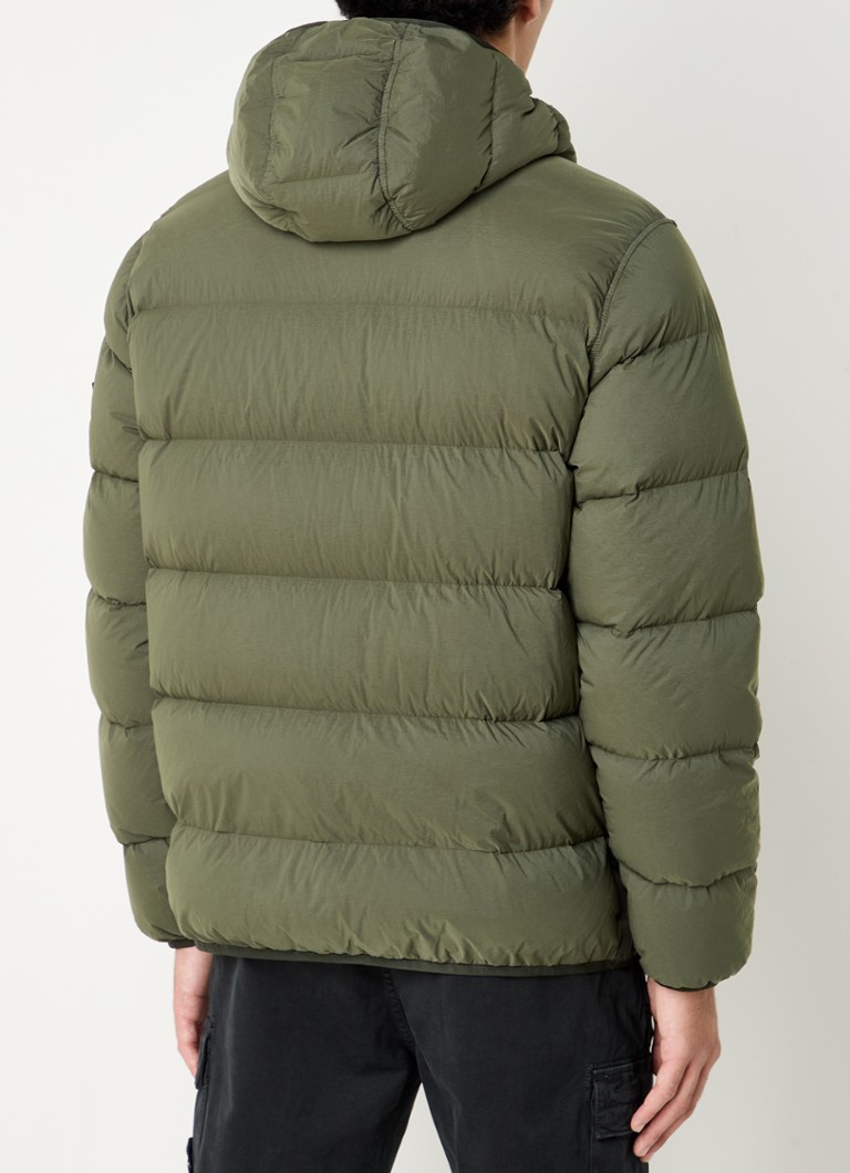 Puhasta jakna Stone Island 81154 s puhovim polnilom in žepi z zadrgo