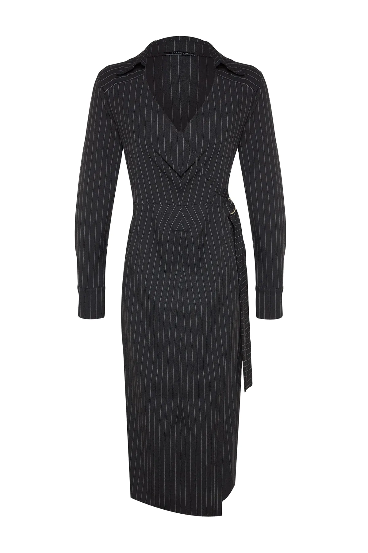 Trendyol Collection  Schwarzes gerade geschnittenes Midi-Kleid mit zweireihigem Verschluss, gestreiftes Kleid, gewebtes Kleid TWOAW24EL00239