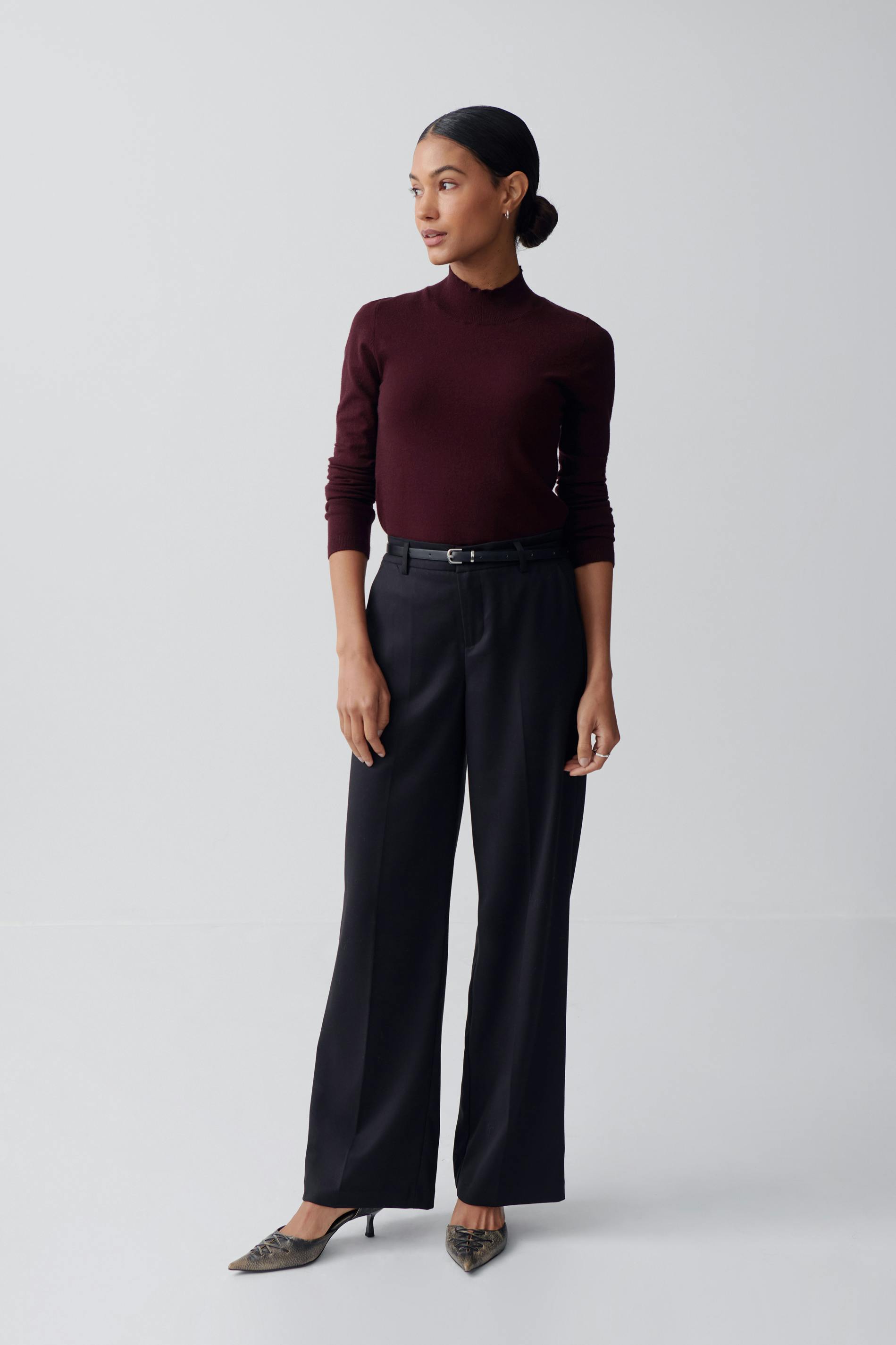 Knitted long sleeve top