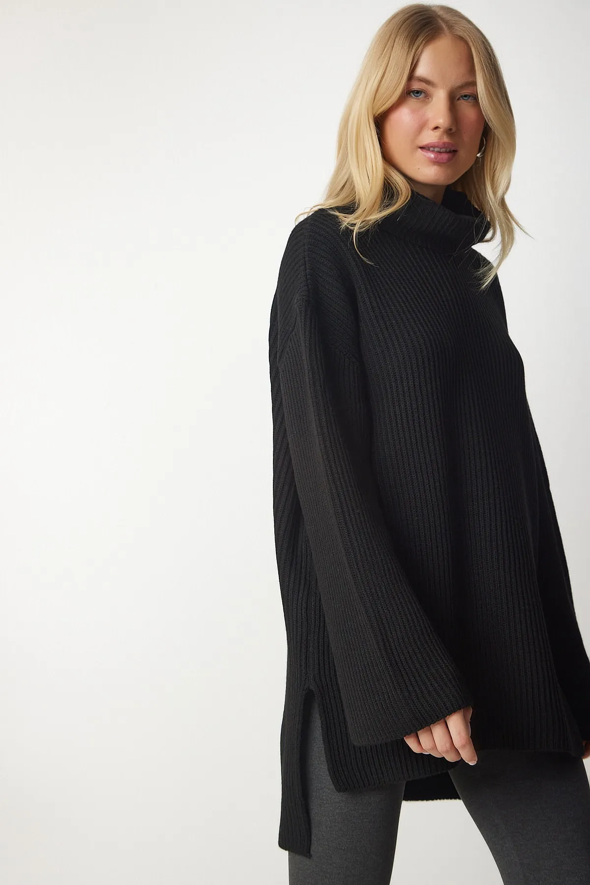 Happiness İstanbul  Schwarzer Rollkragenpullover in Übergröße für Damen YY00164