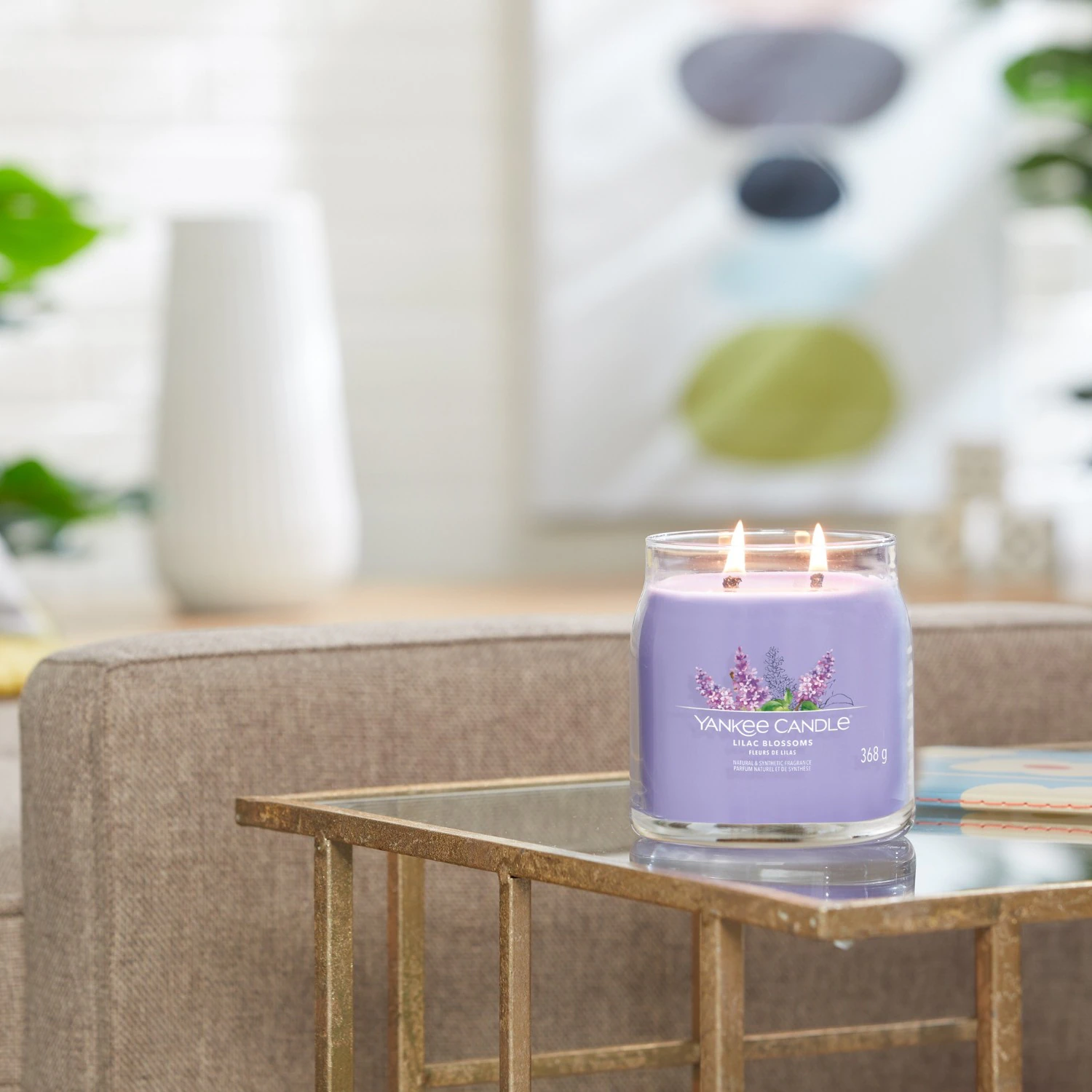 Sviečka YANKEE CANDLE Lilac Garden