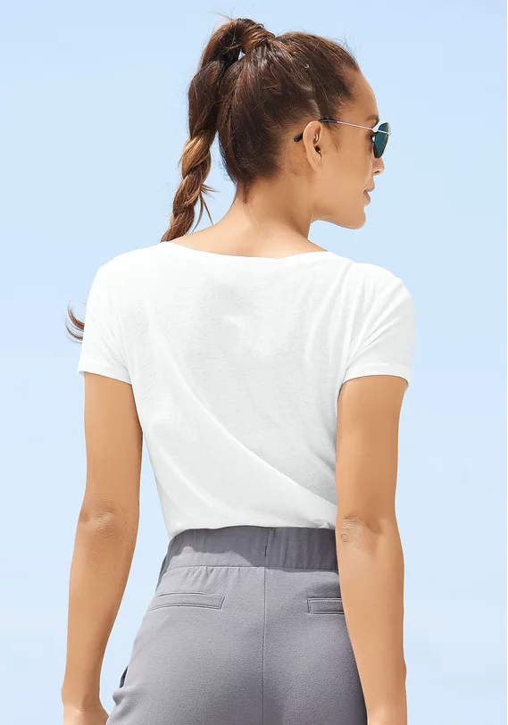 V-Shirt