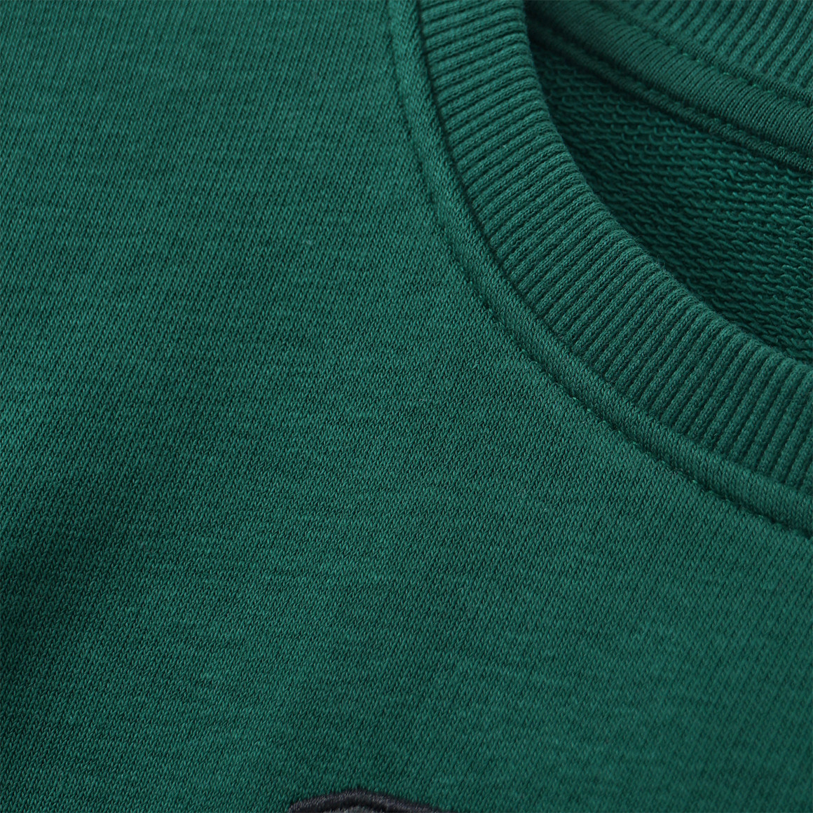Kinder Sweatshirt mit Trecker-Applikation