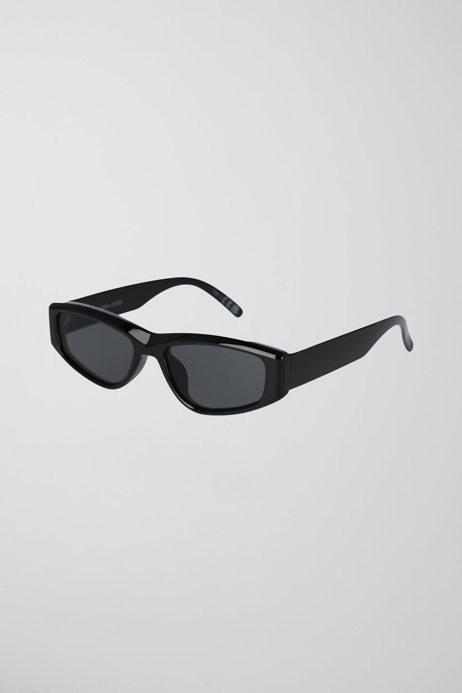 Rectangular cateye sunglasses