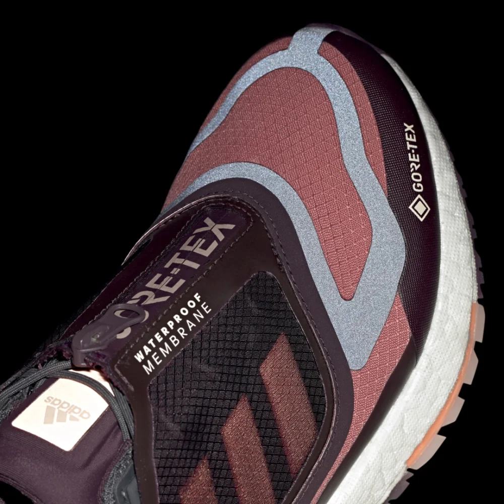 adidas Ultraboost 22 GORE TEX GTX gx9131 / rot