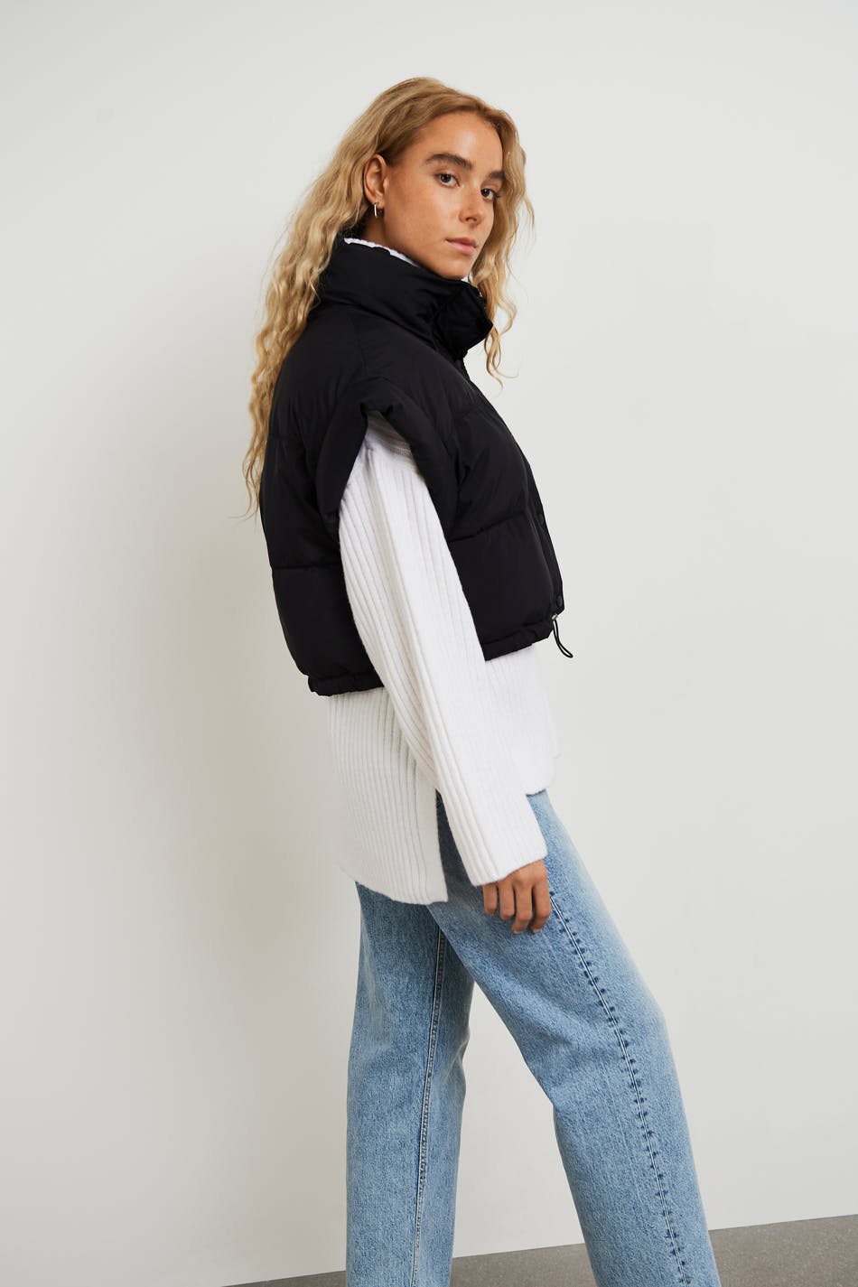 Lola cropped vest