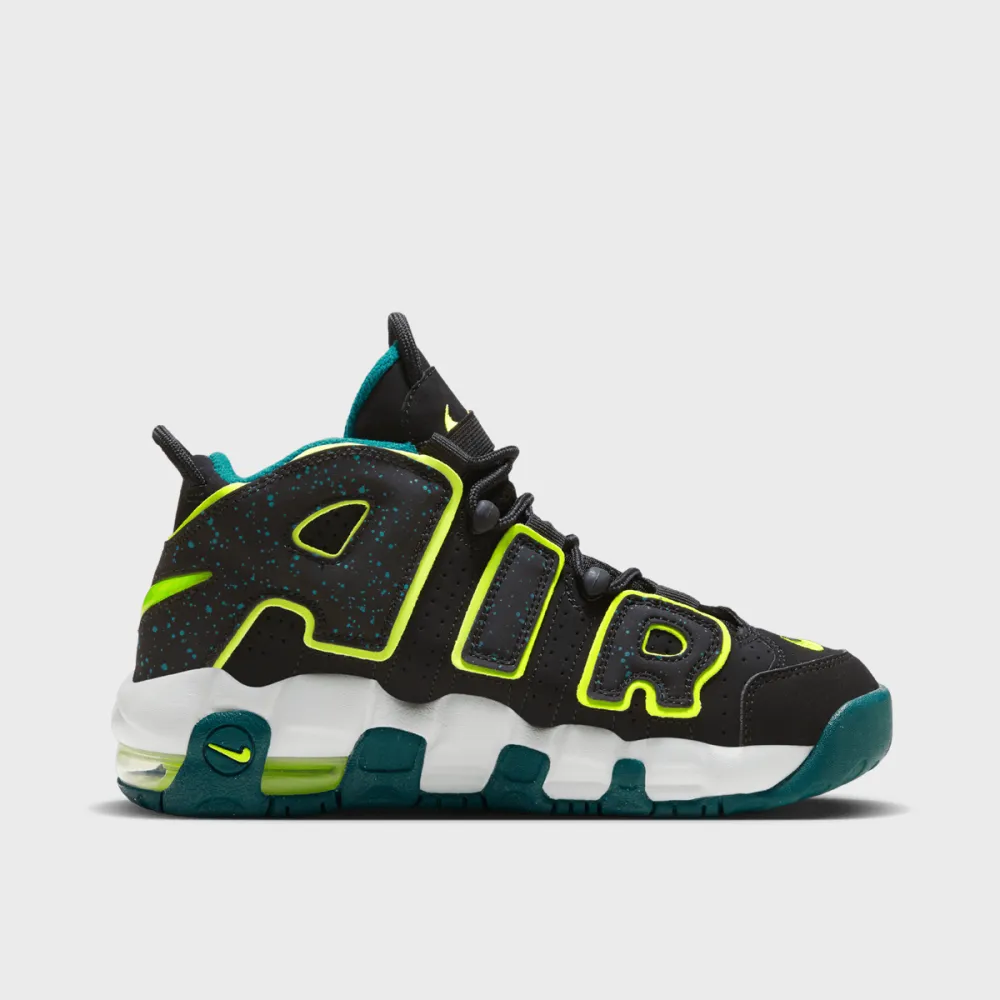 Nike Air More Uptempo DZ2809-001 / schwarz