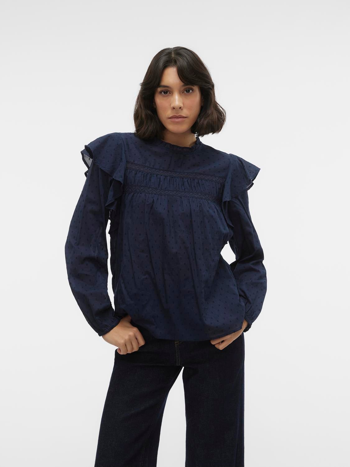 VMTRINE Top