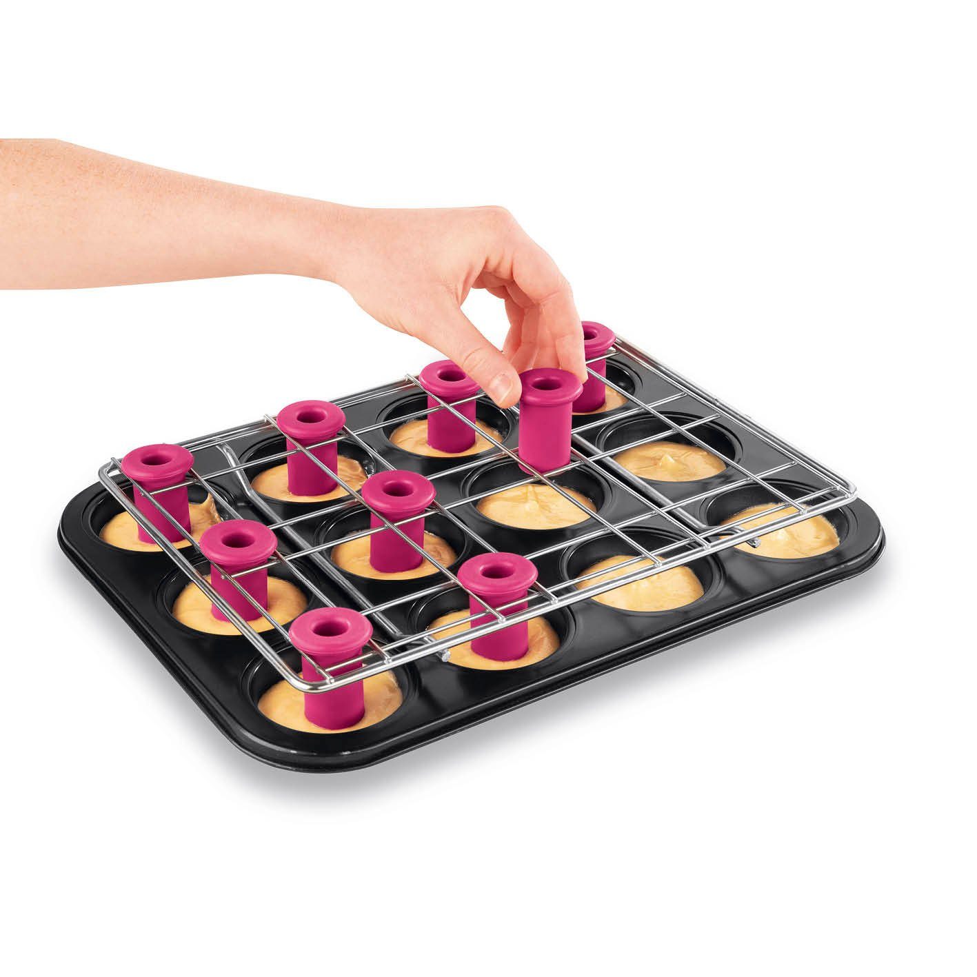 CUCAP Backblech für Muffins & Cupcakes 2-tlg. mit Zentrierhilfe, (HINWEIS: Set beinhaltet keine Backförmchen für Füllungen), Cupcakes & Muffins noch einfacher backen!