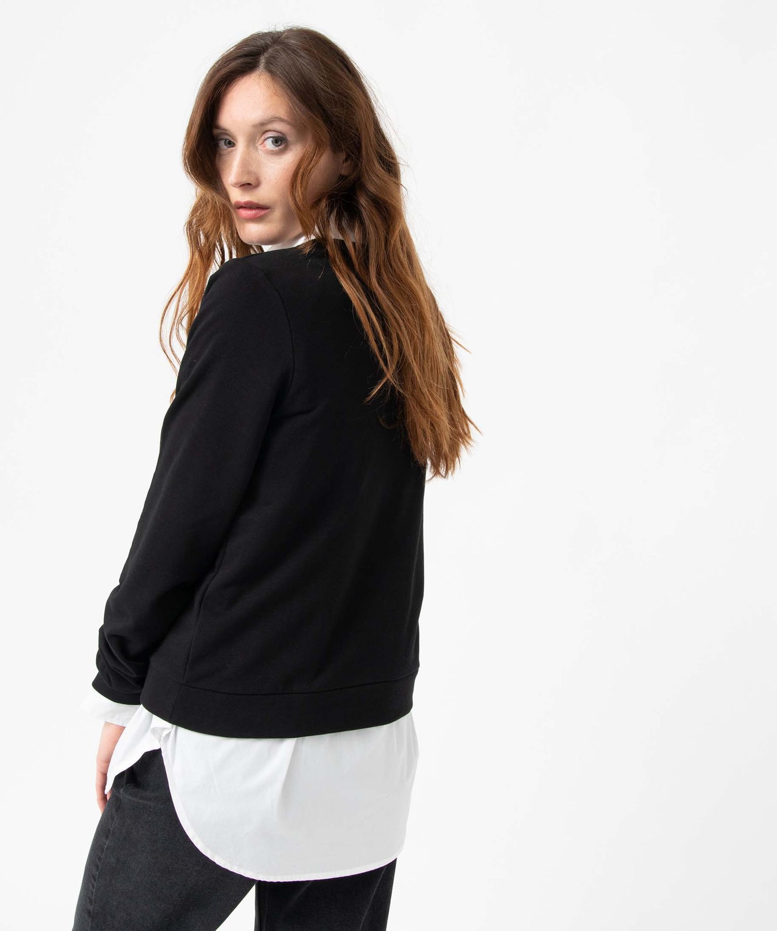 Sweat femme à motif brodé noir | GEMO