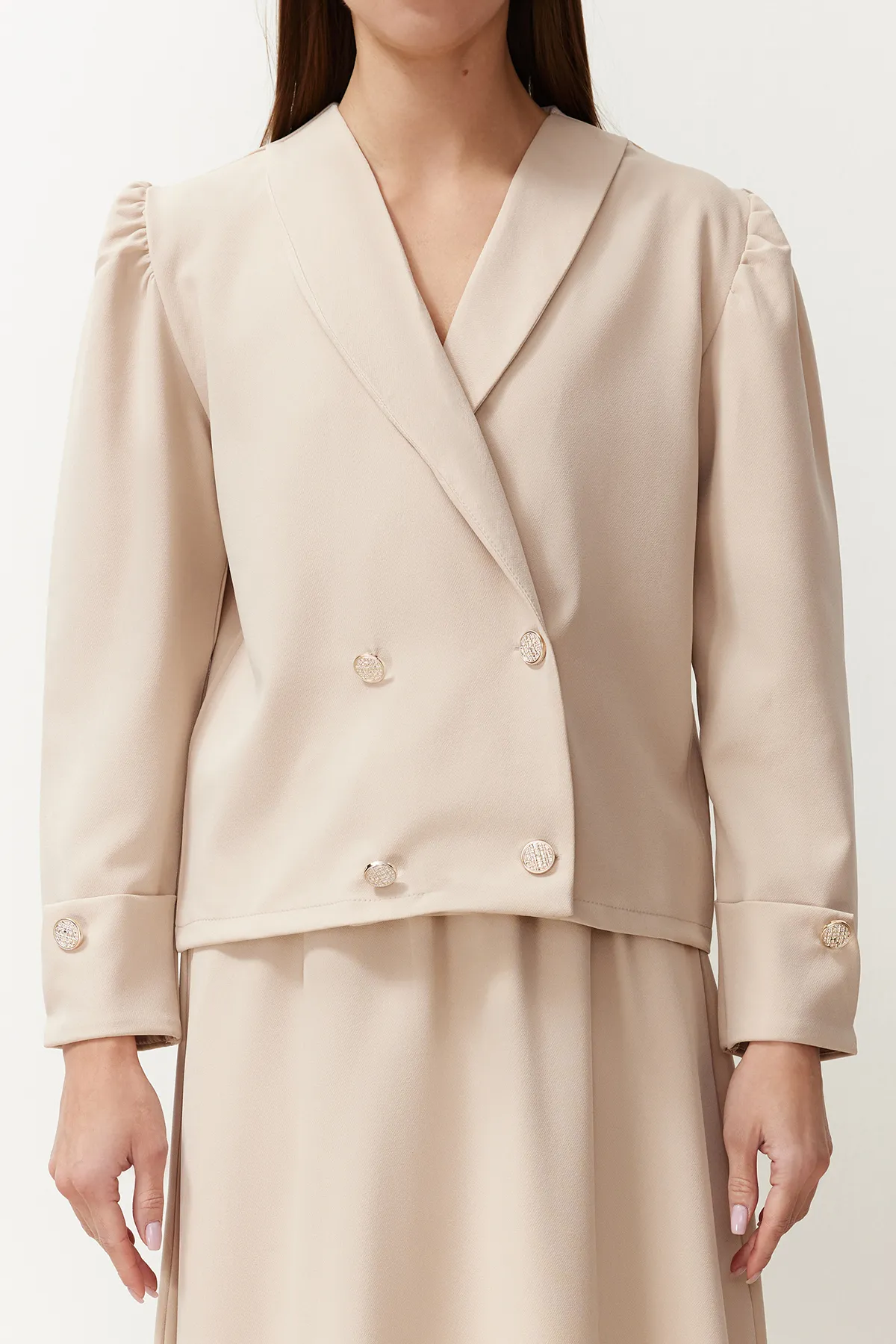 Trendyol Modest  Steinfarbenes Set aus Jacke, Rock, Unterteil und Oberteil aus gewebtem Stoff TCTSS24US00063