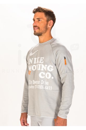 Nike Moving M