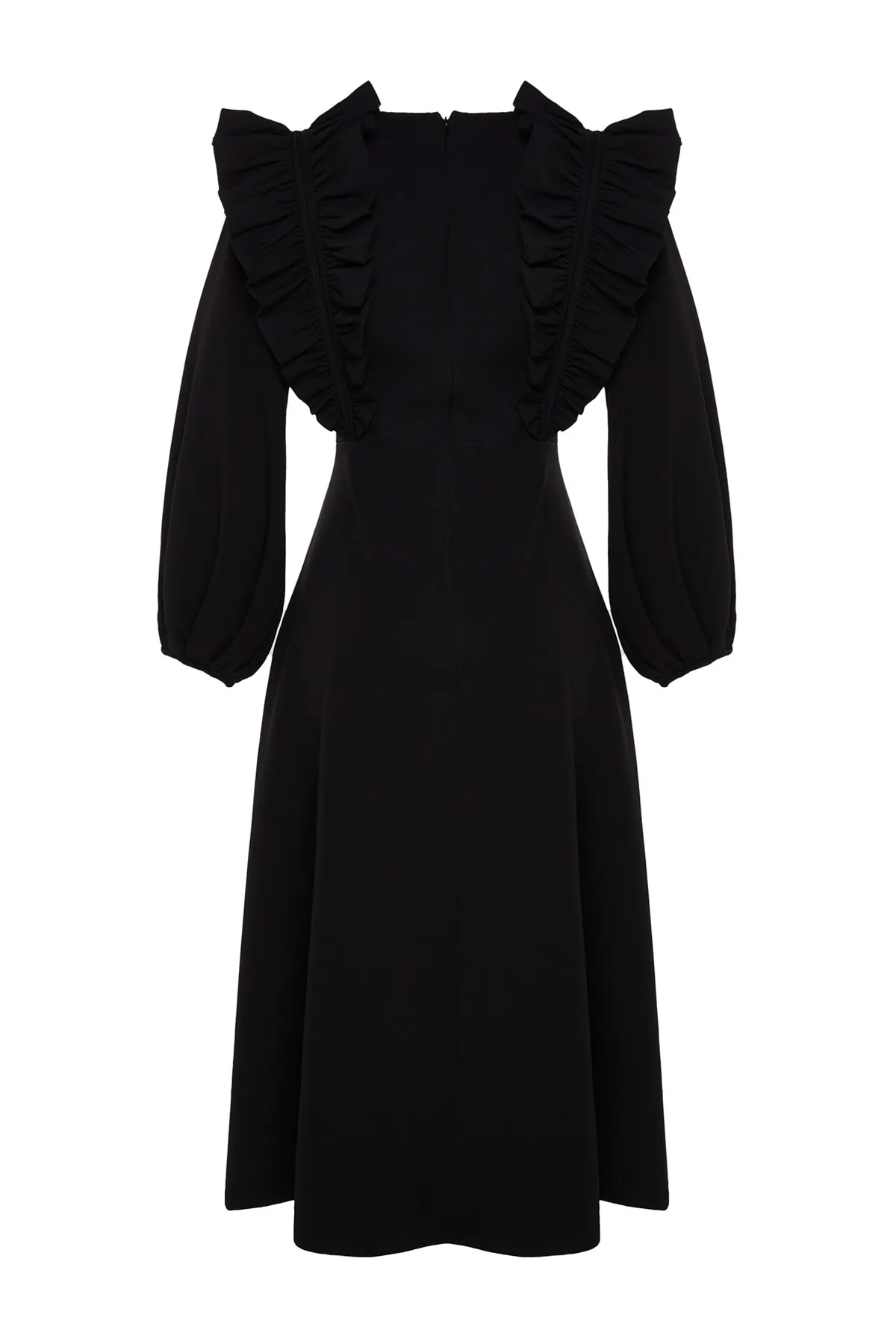 Trendyol Modest  X Kevser Sarıoglu Schwarzes Abendkleid mit Rüschendetails und Schultern TCLSS23DB00008
