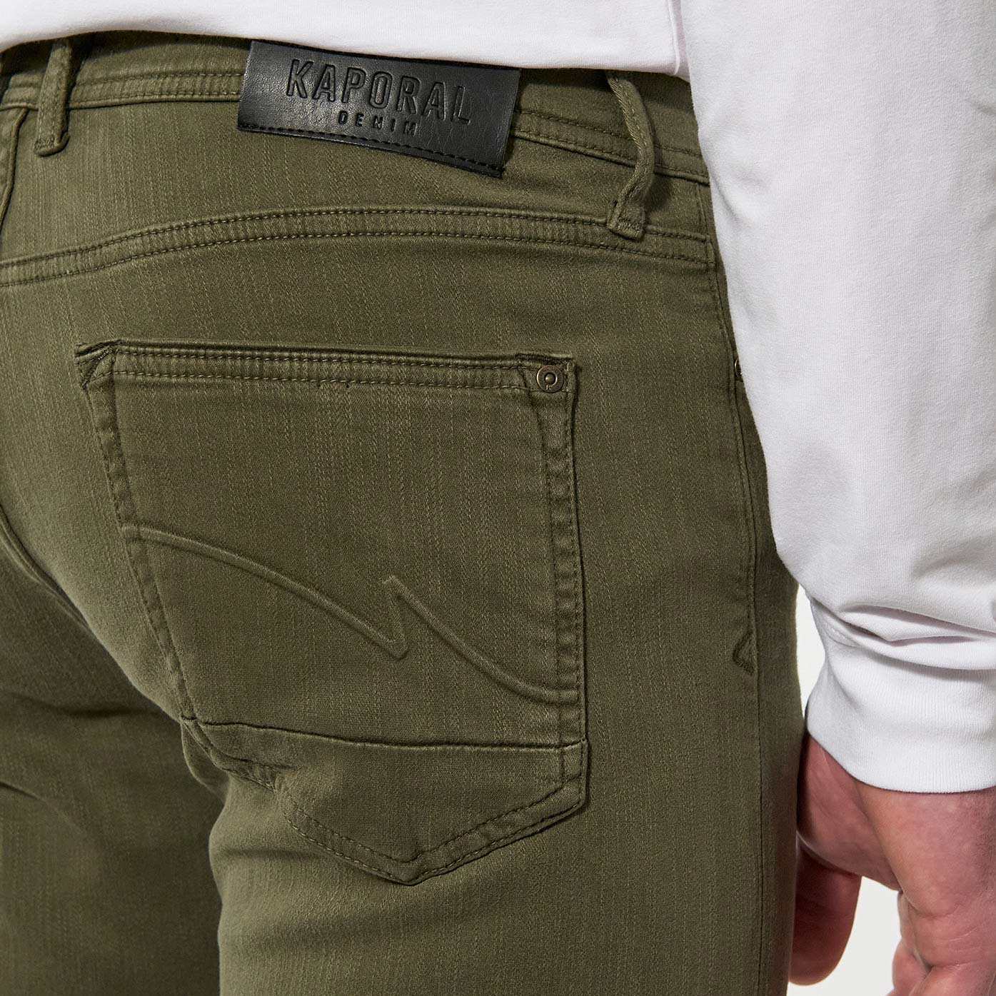 DAXKO  Jean slim kaki Homme