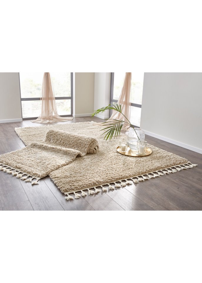 Hochflor Teppich mit Fransen