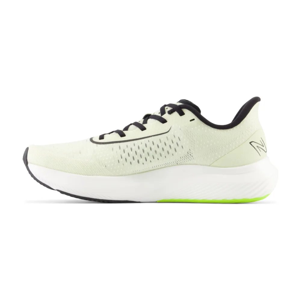 New Balance FuelCell Rebel v3 MFCXCT3-D / grün