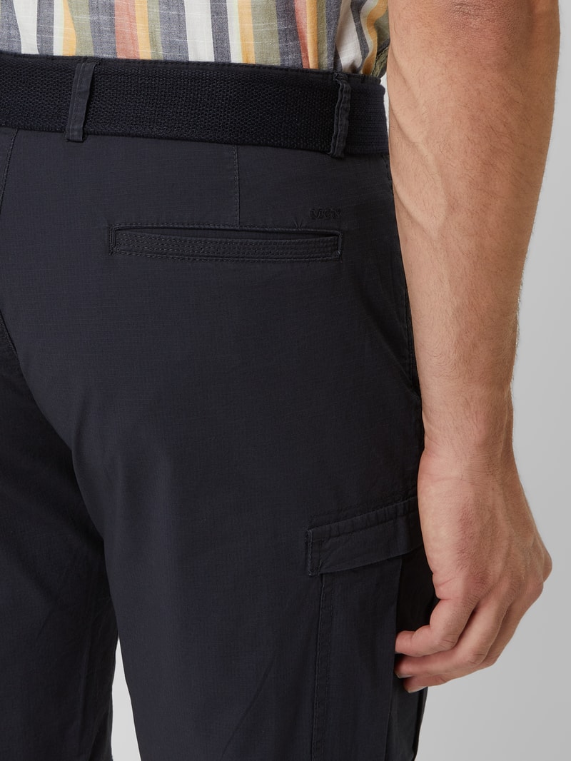 Cargoshorts mit Stretch-Anteil in marineblau