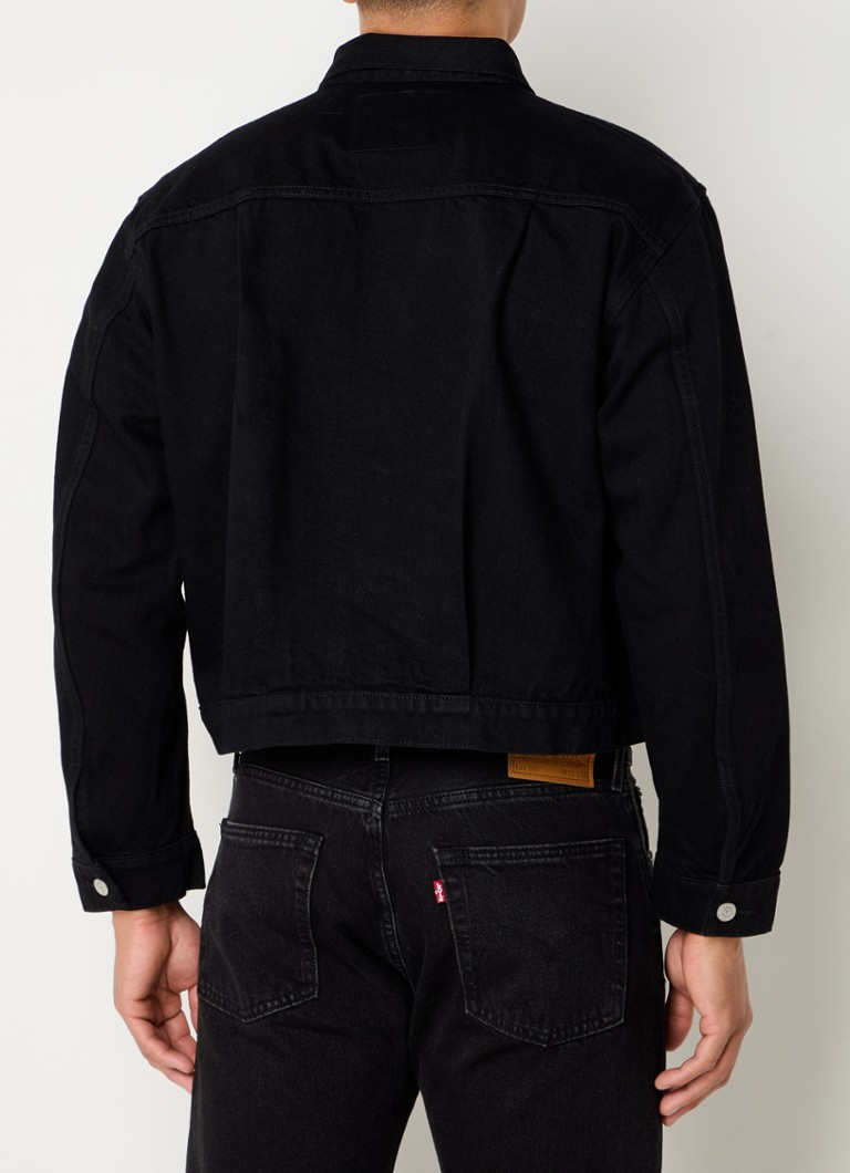 Jaqueta jeans Levi's com bolso de aba