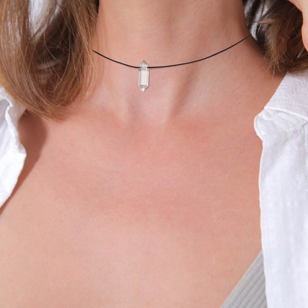 Elli PREMIUM Elli PREMIUM Collier Femmes Choker pendentif en nylon noir avec pointe de cristal collier