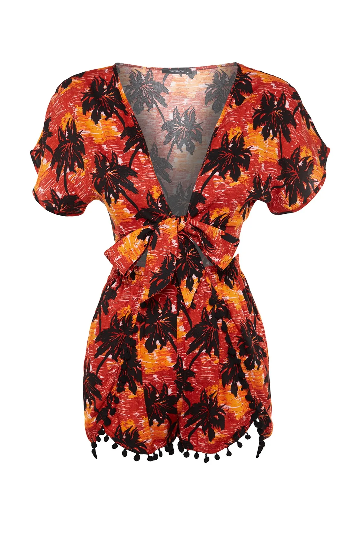 Trendyol Collection  Set aus Bluse und Shorts mit tropischem Muster, gewebten Streifen, Accessoire TBESS19BB0257