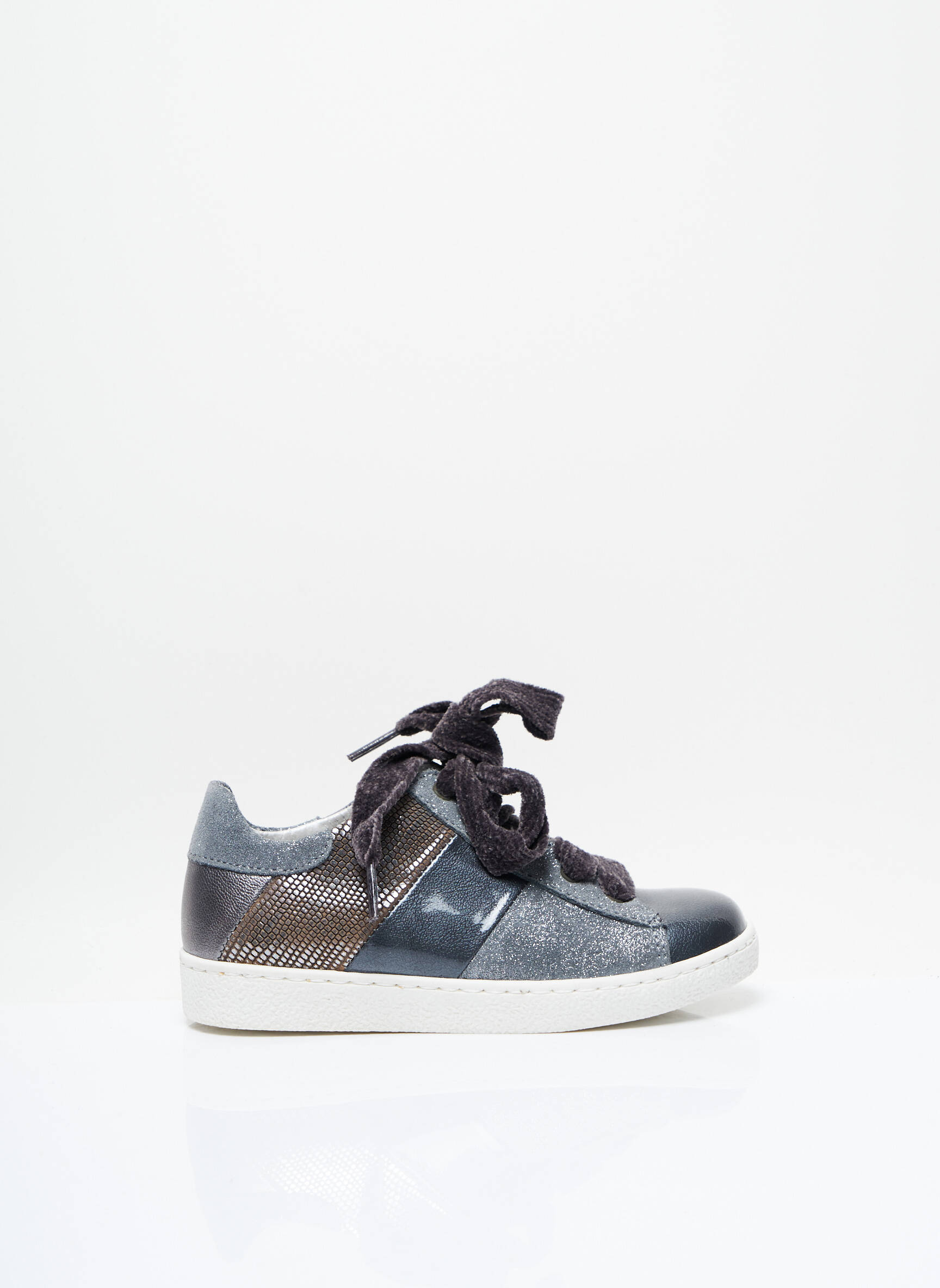 Little Mary Baskets Fille couleur gris