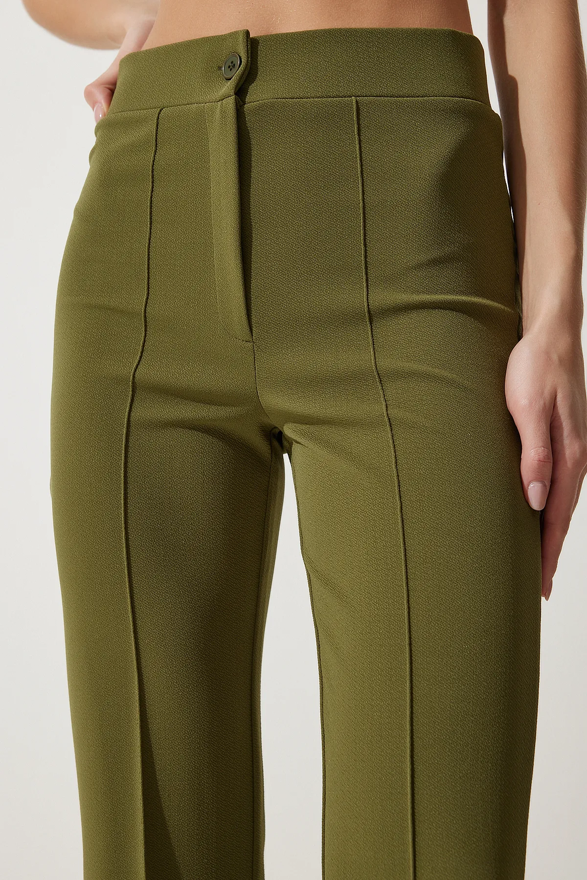 Happiness İstanbul  Bequeme Strickhose aus Lycra in Khaki mit hoher Taille für Damen RV00090