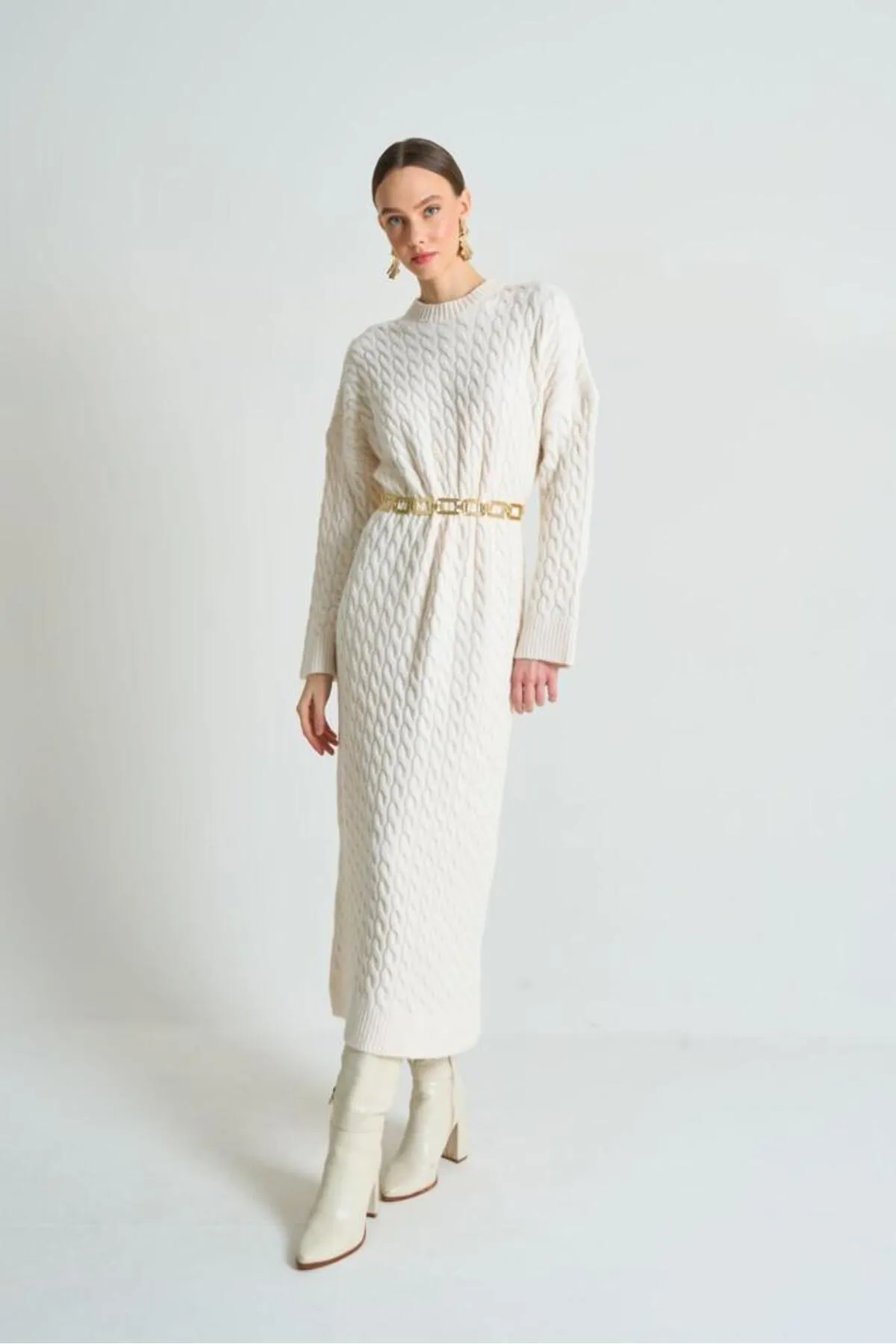 Laluvia  Cremefarbenes, gestricktes, dickes Strickkleid