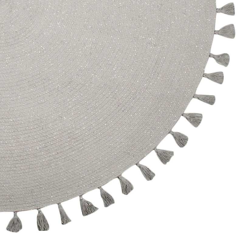 Tapis gris argenté avec pompons 140cm JOSEPHINE