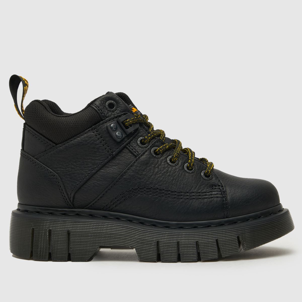 Dr. Martens Woodard túrabakancs fekete színben