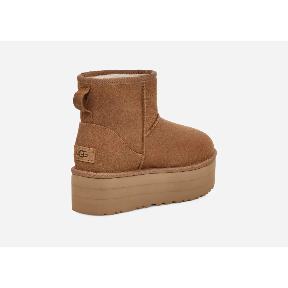 UGG Classic Mini Platform 1134991-CHE / braun