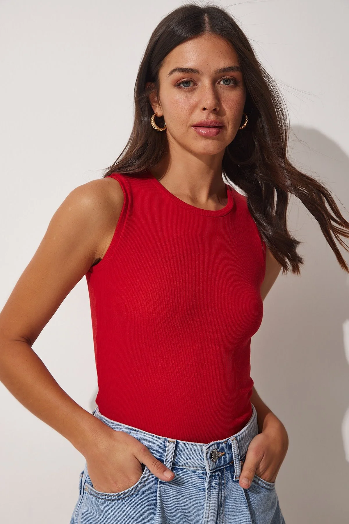 Happiness İstanbul  Rote Damen-Strickbluse aus Baumwolle mit Rundhalsausschnitt GT00020