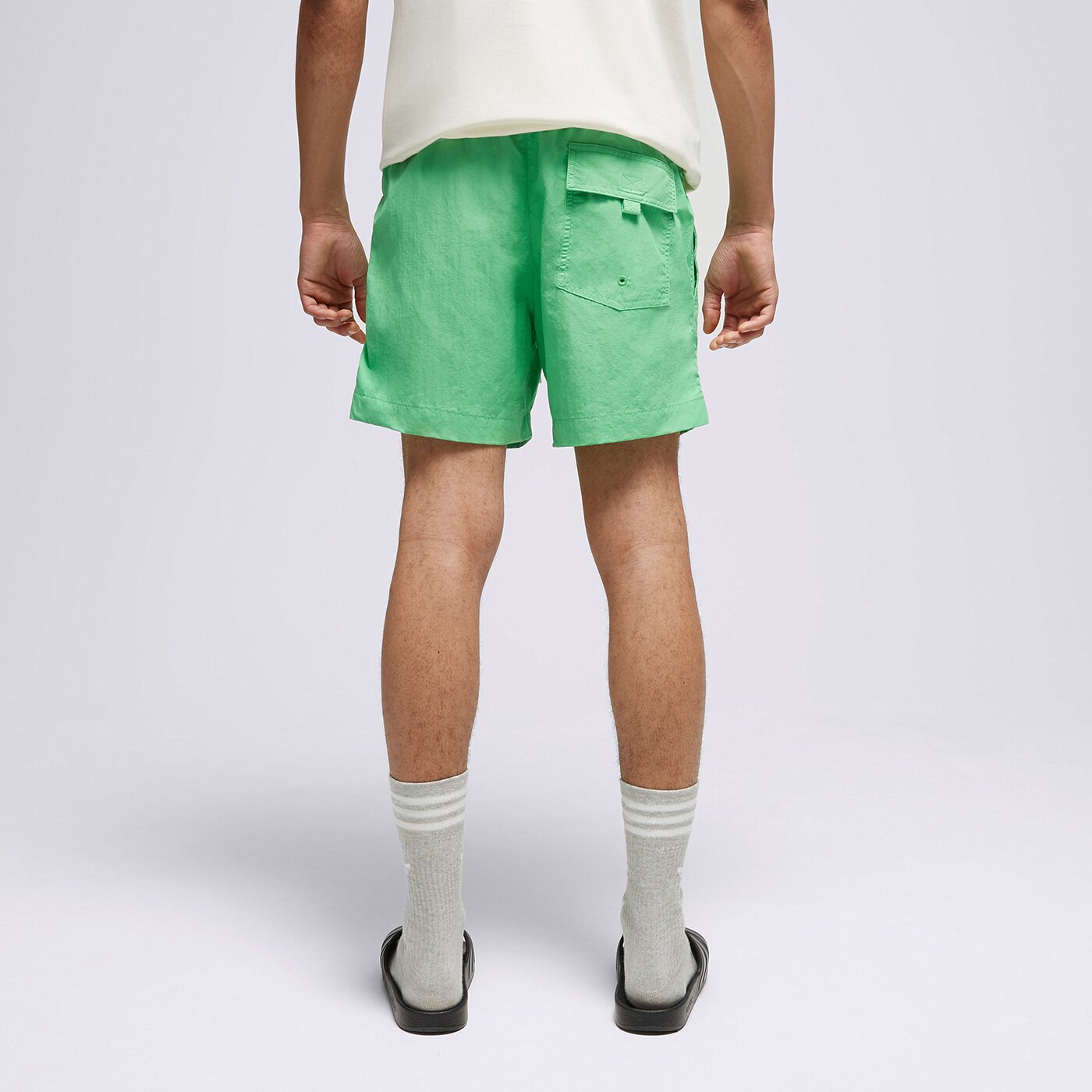 CHAMPION SHORTS BEACHSHORT Grün