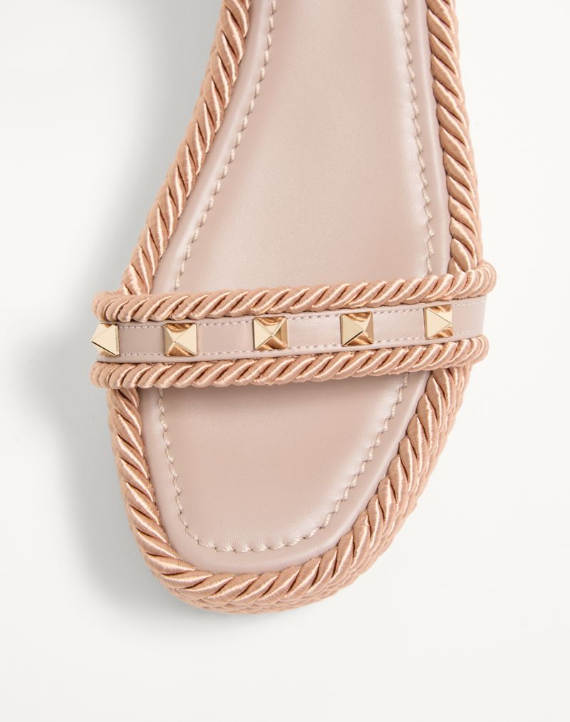 Flatform Rockstud kalveskindssandal 45mm