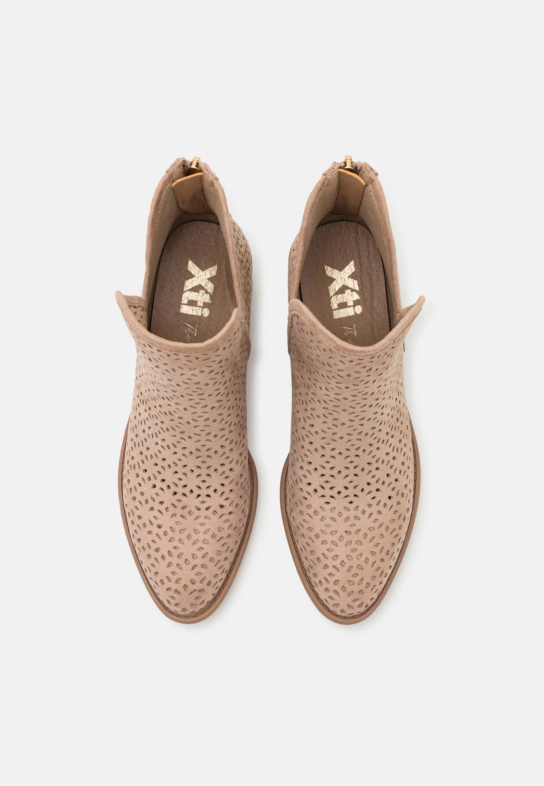 Botines XTI