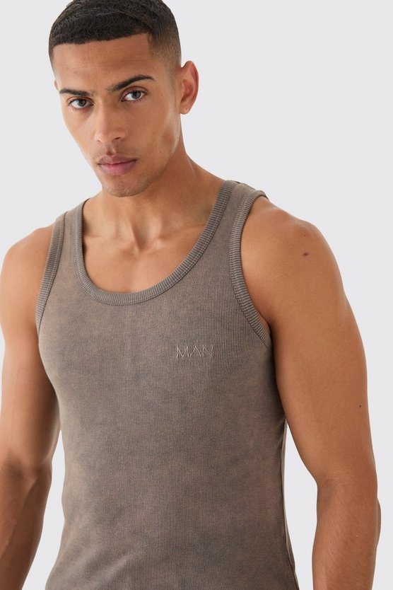 Geripptes Slim-Fit Man Tanktop mit Acid-Waschung