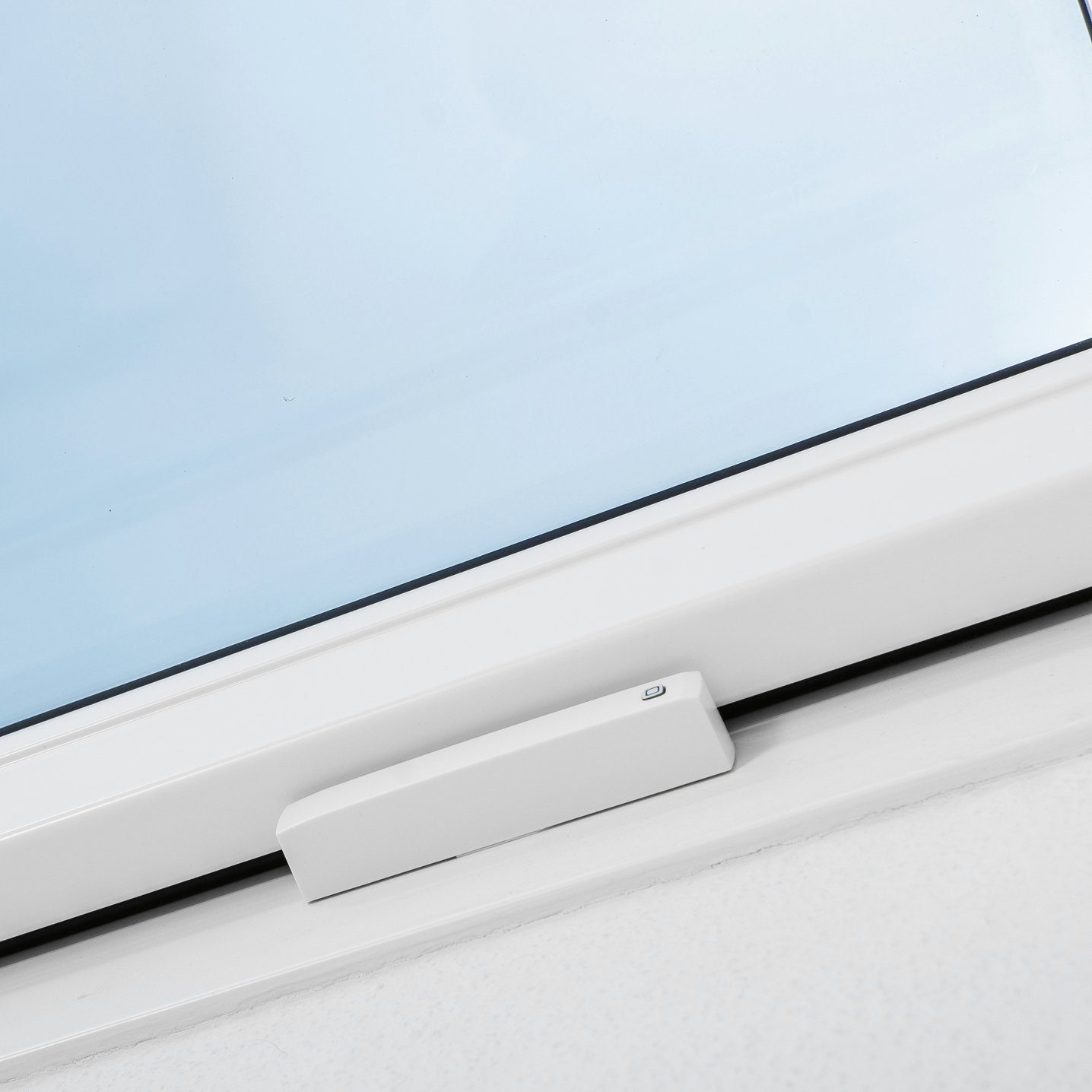 Homematic IP Set FUNK Heizungssteuerung zur Einzelraumregelung für 4 Heizkörper. Smart-Home Starter-Set