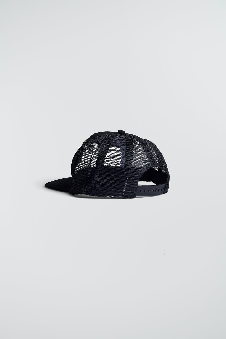 S trucker cap