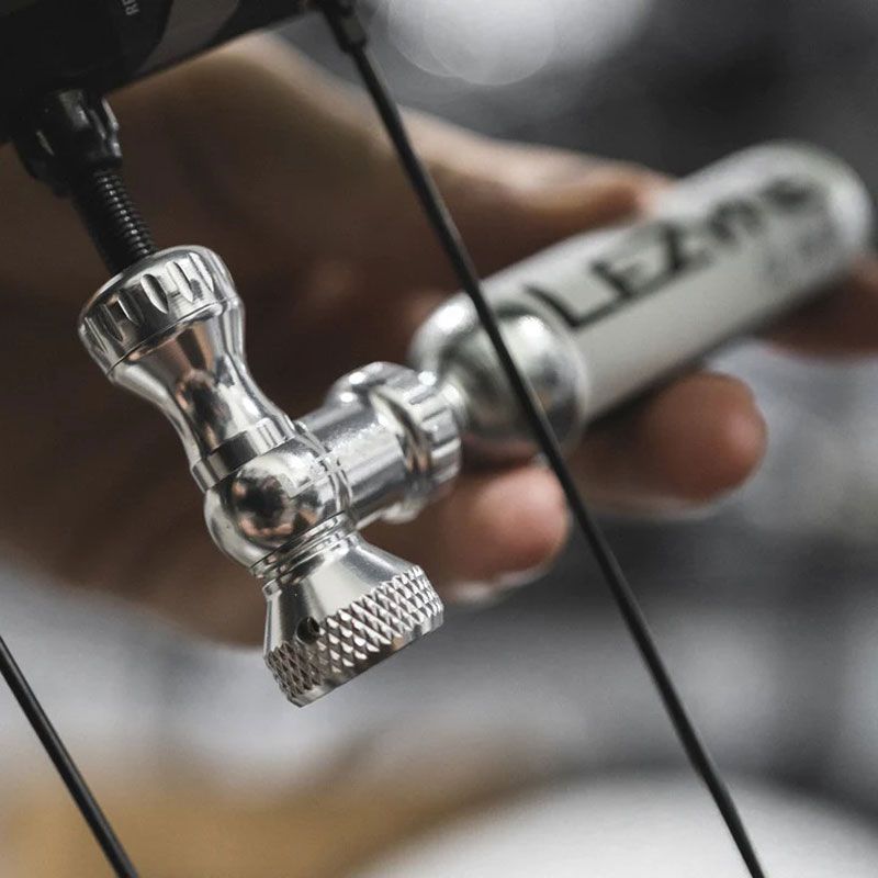 Lezyne CO₂ Pumpe Control Drive kaufen | Bike-Discount