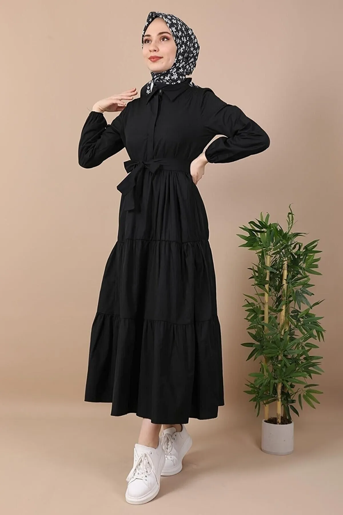 VOLT CLOTHİNG  Kleid mit Hemdkragen und Knöpfen