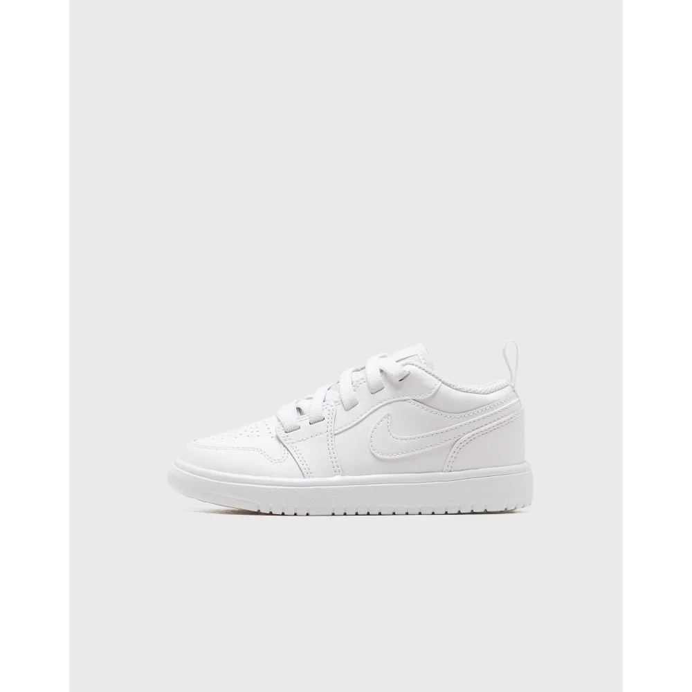 NIKE JORDAN 1 Low ALT DR9748-136 / weiss