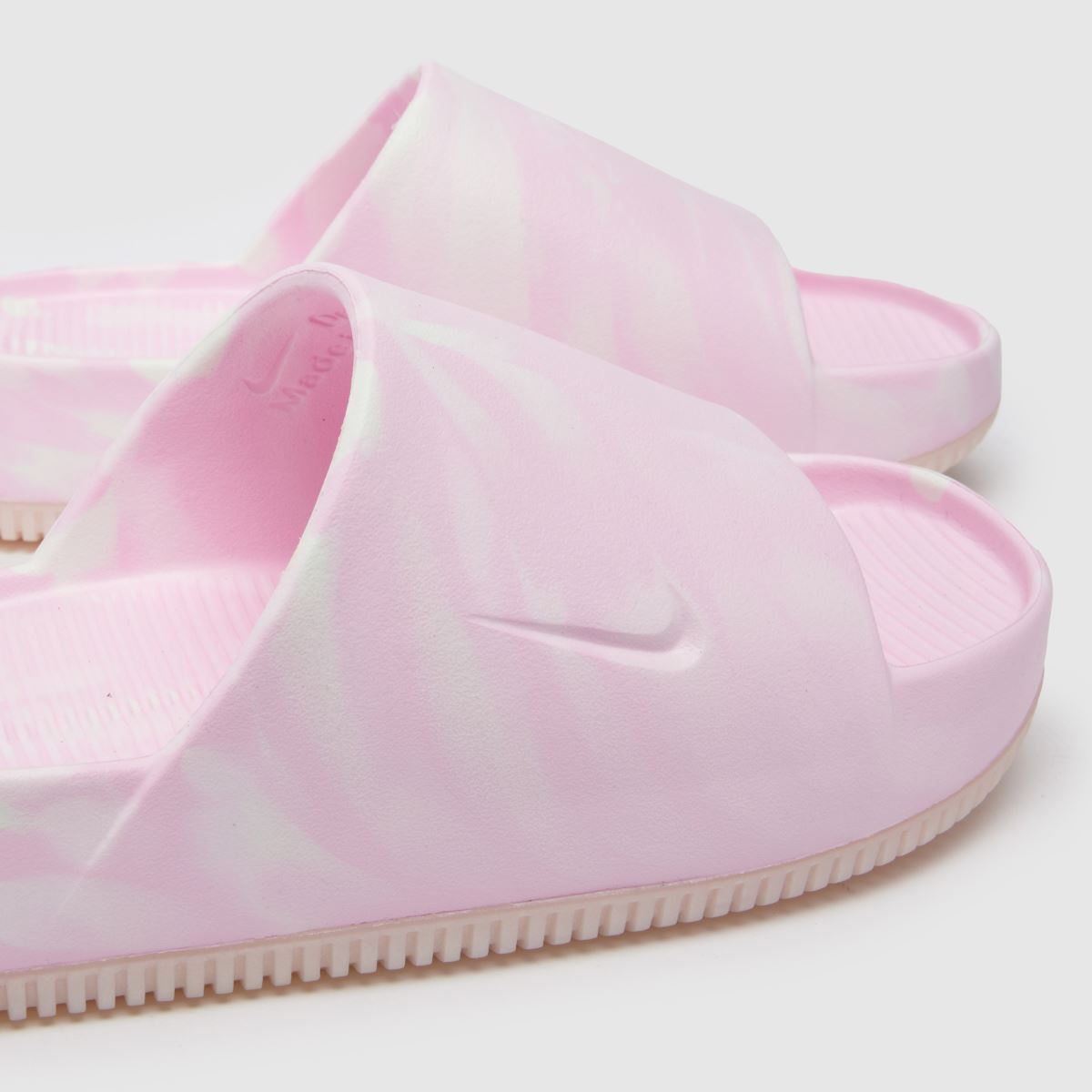 Nike – Calm – Rosa sandaler