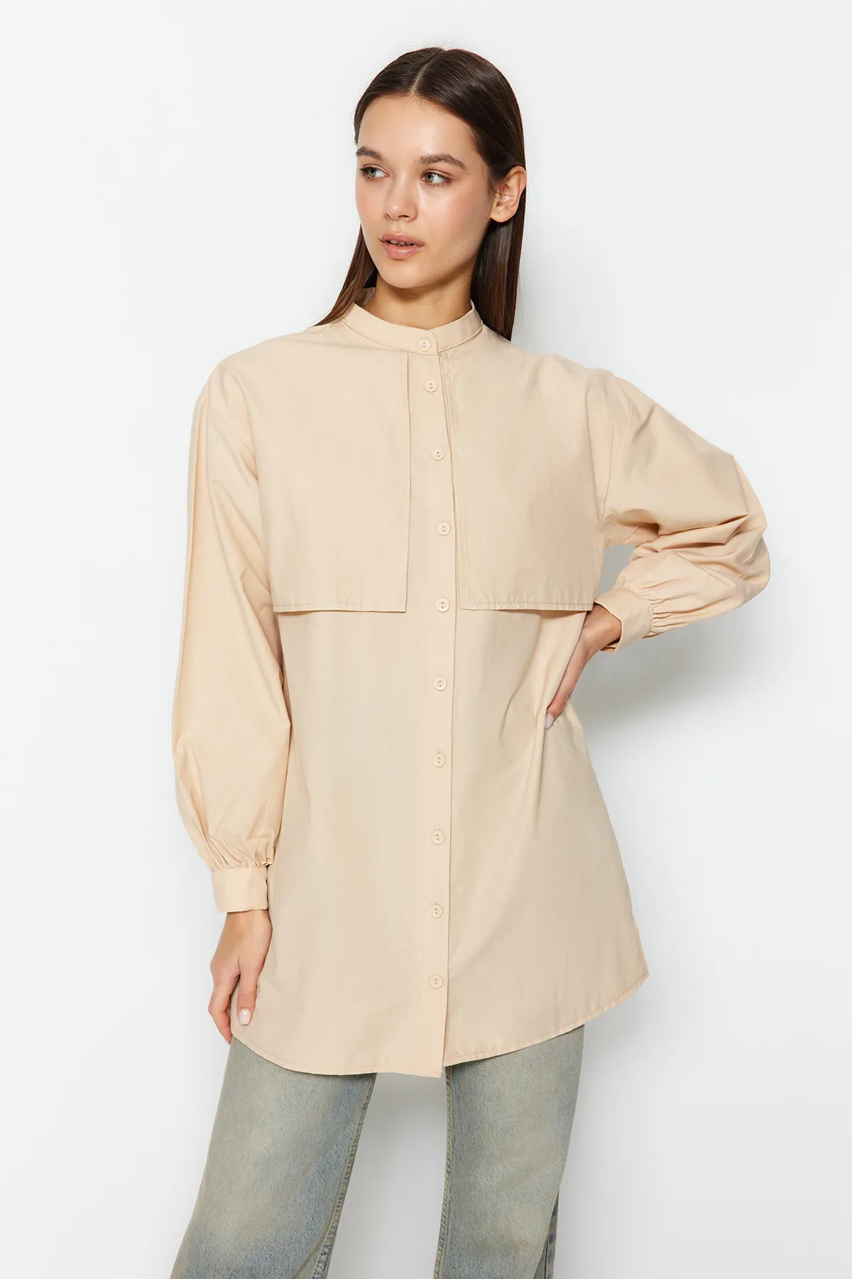 Trendyol Modest  Hemd aus gewebter Baumwolle in Stein TCTSS23TG00030