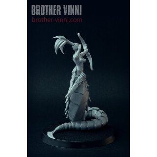 Lamia (28 mm)