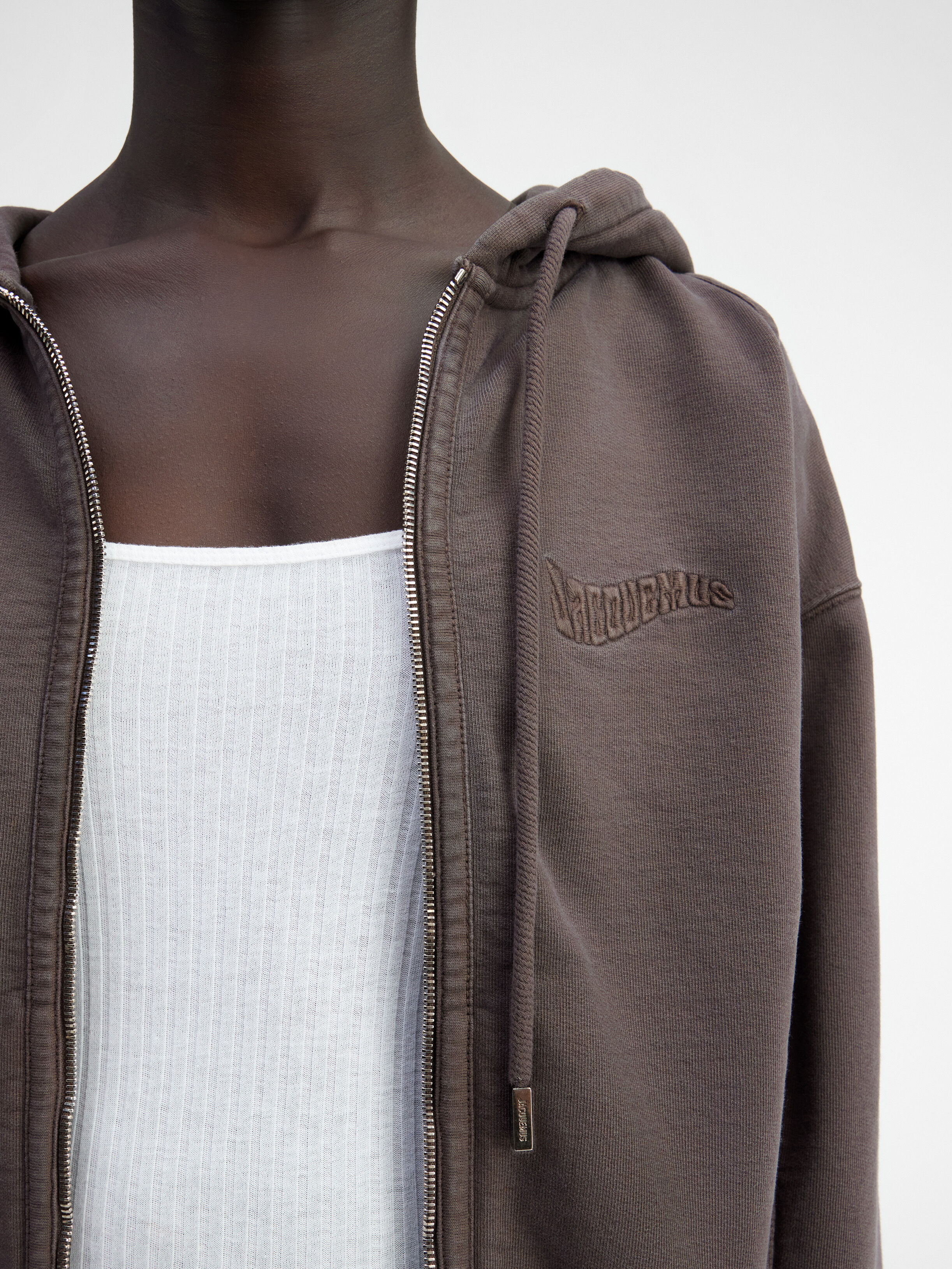 Le sweater Camargue zippé