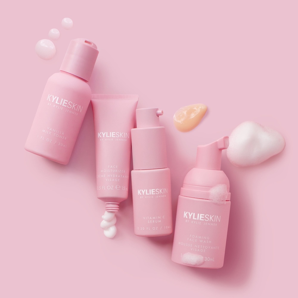 kylie by kylie jenner Kit Découverte 4 essentiels Visage Kit Découverte Visage