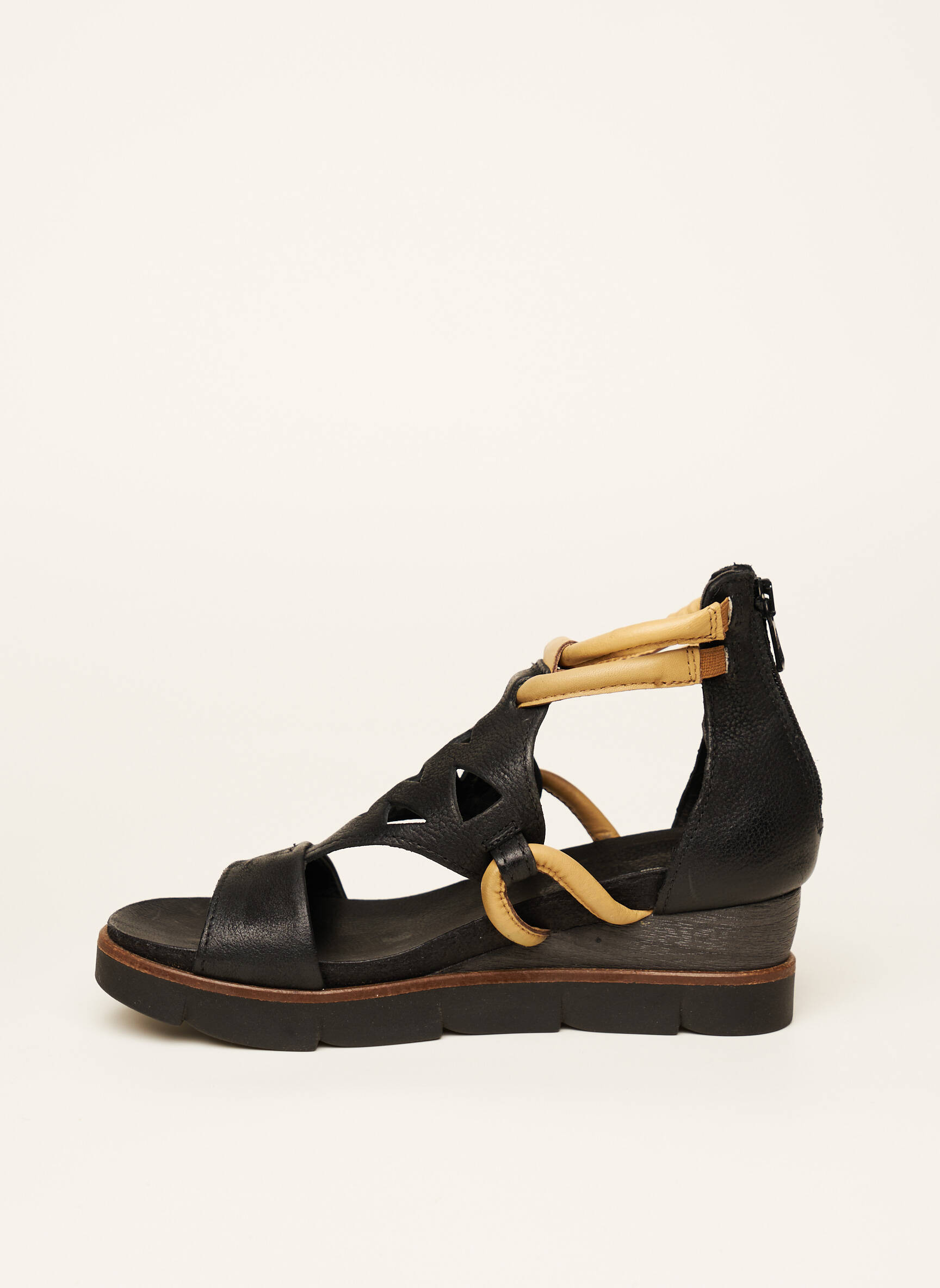 Mjus Sandales Nu Pieds Femme couleur noir