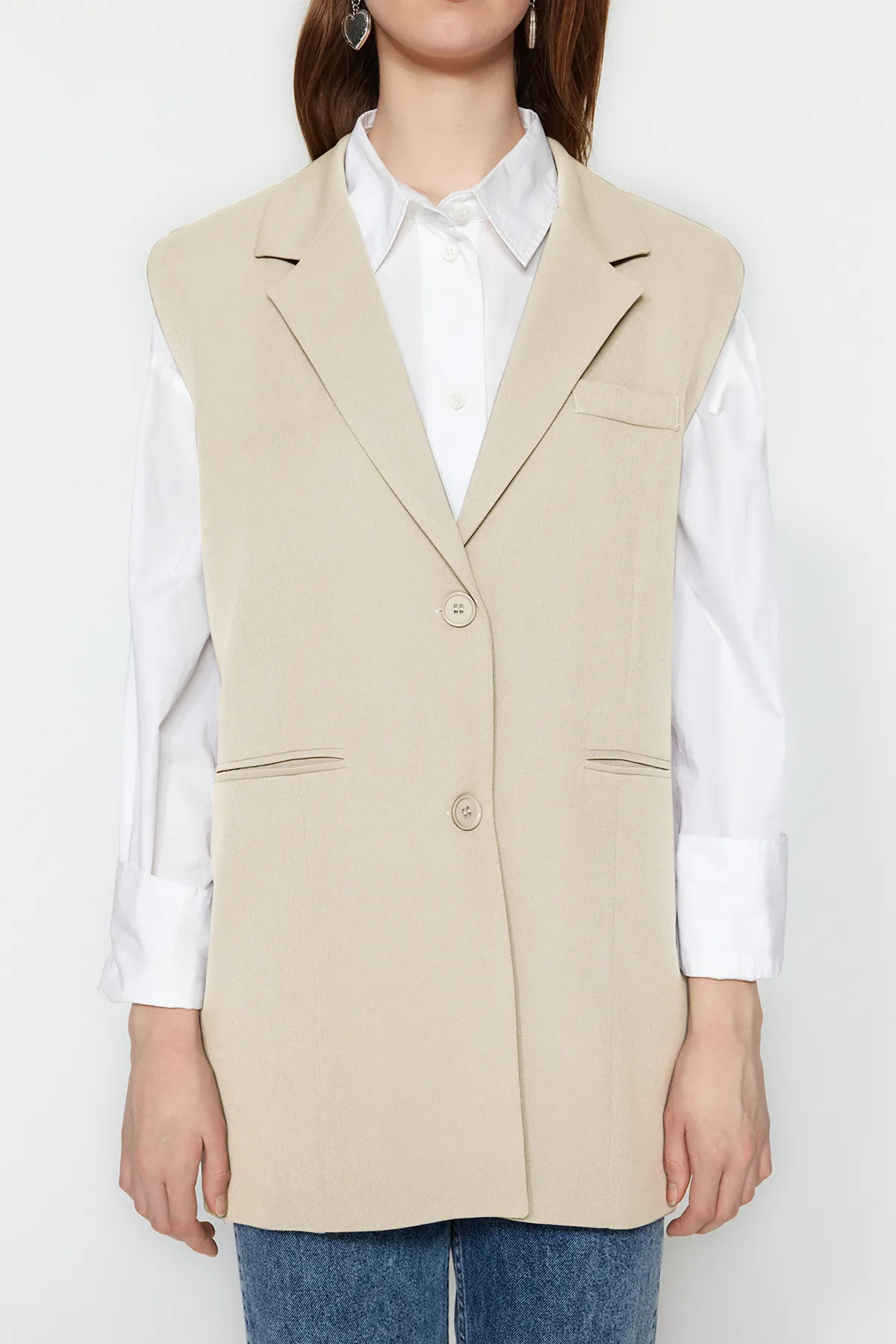 Trendyol Modest  Gefütterte, steinerne Weste mit Knopfverschluss TCTSS23YL00022