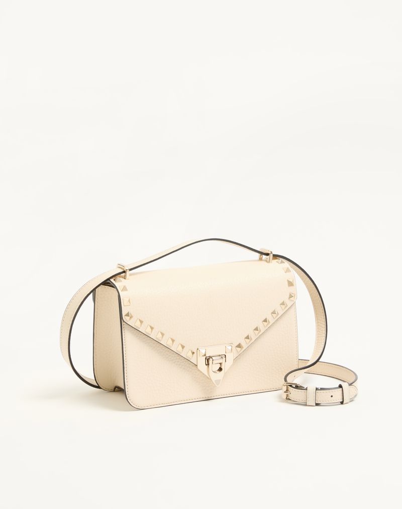 Valentino Garavani Rockstud Lille Skuldertaske i Kornet Kalveskind