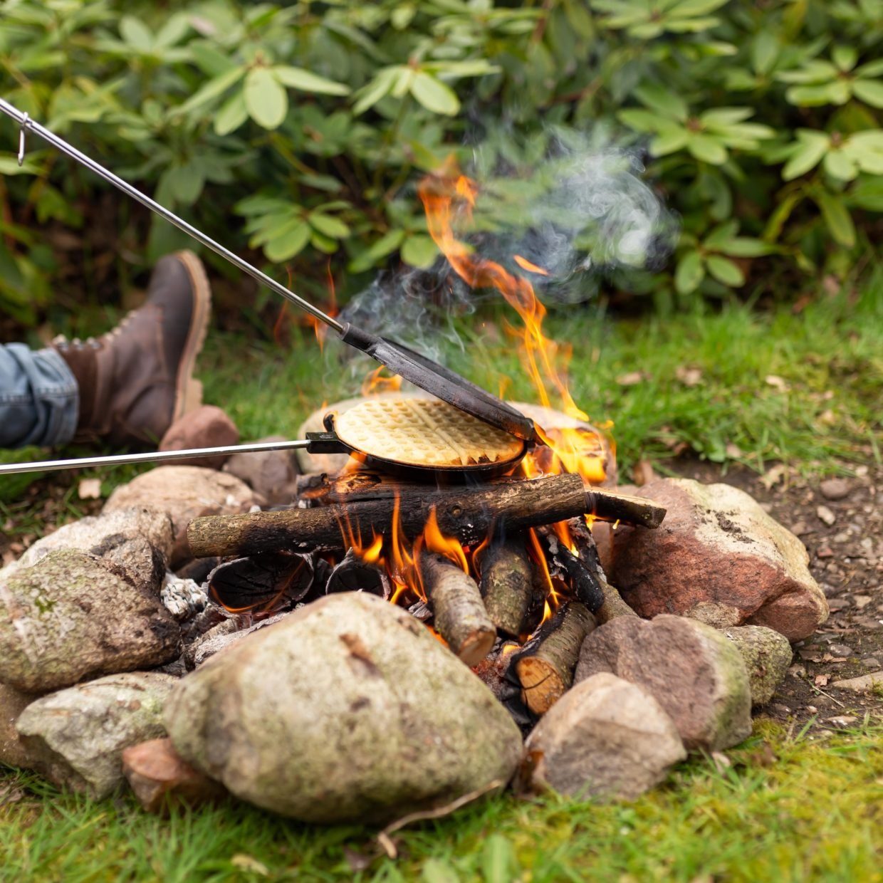 Esschert Design BV Waffeleisen Waffeleisen für das Lagerfeuer, Waffeleisen für den Outdoorgenuß