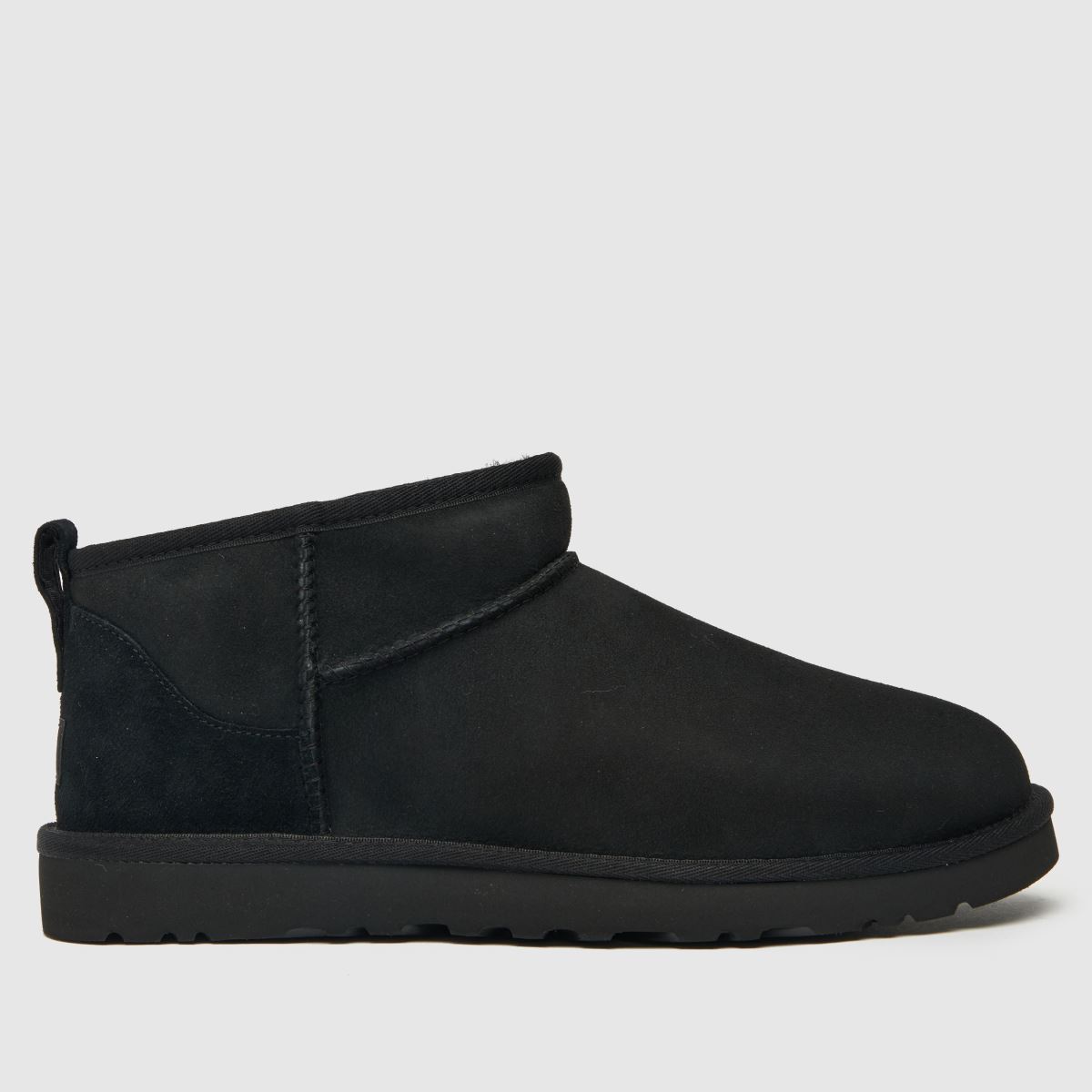 UGG klasični ultra mini škornji v črni barvi